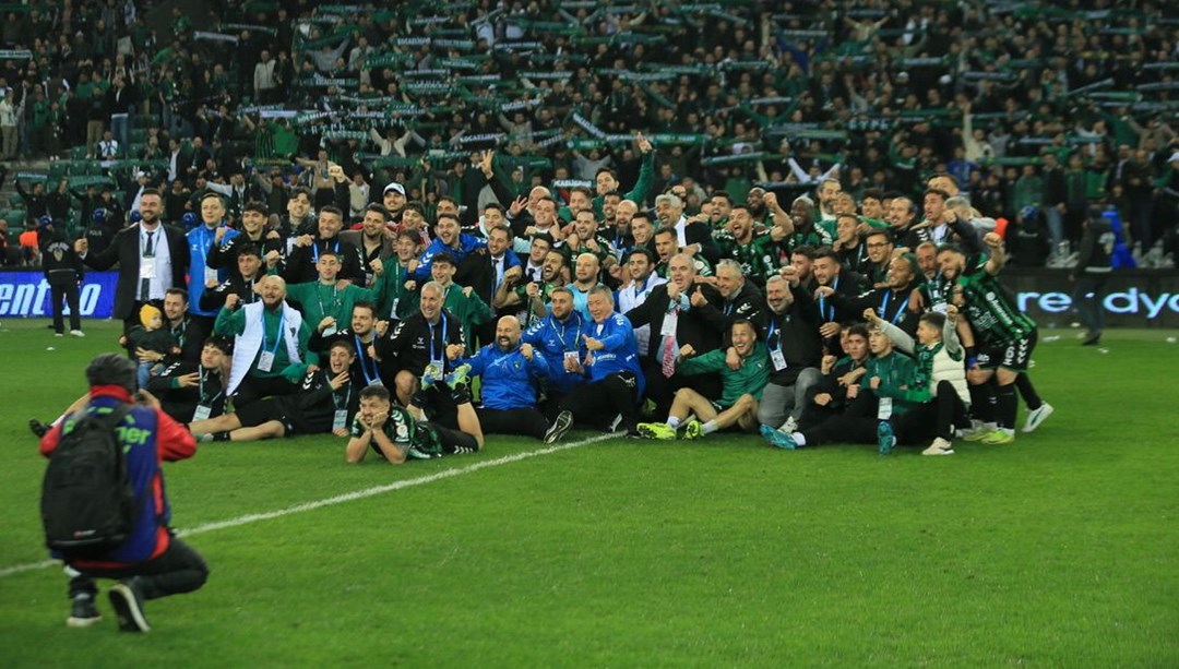 Amatörden zirveye: Kocaelispor 16 yıl sonra Süper Lig'e dönmeye çok yakın