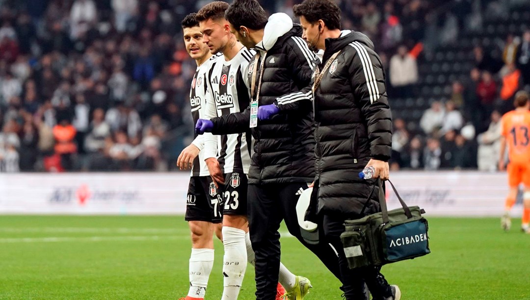 Beşiktaş'ta Muçi oyuna devam edemedi