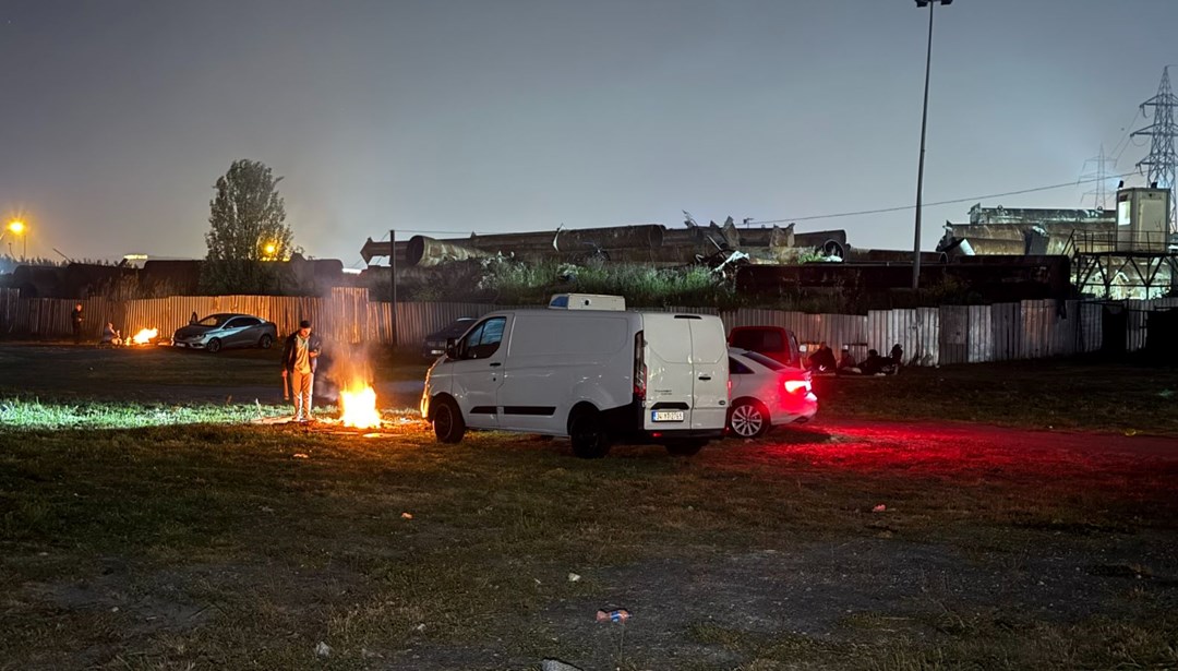 İstanbul'da deprem endişesi: Bazı vatandaşlar bu geceyi de dışarıda geçirdi