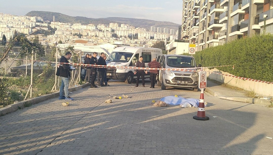 İzmir'de kadın cinayeti: Eski nişanlısı ile annesini vurup intihar etti