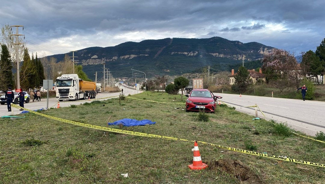 Karabük'te feci kaza: Aynı aileden dört kişi öldü