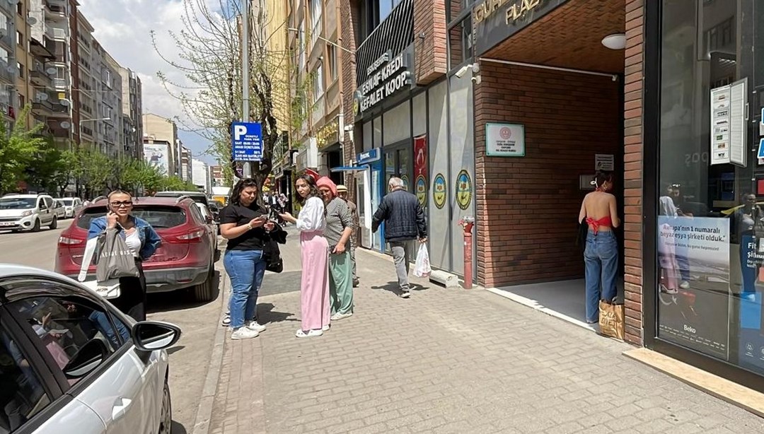 Marmara Denizi ve İstanbul'da artçı depremler sürüyor (AFAD-Kandilli son depremler)