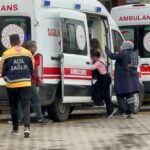 Okul önünde bir kişi şeker dağıttı,15 öğrenci zehirlendi
