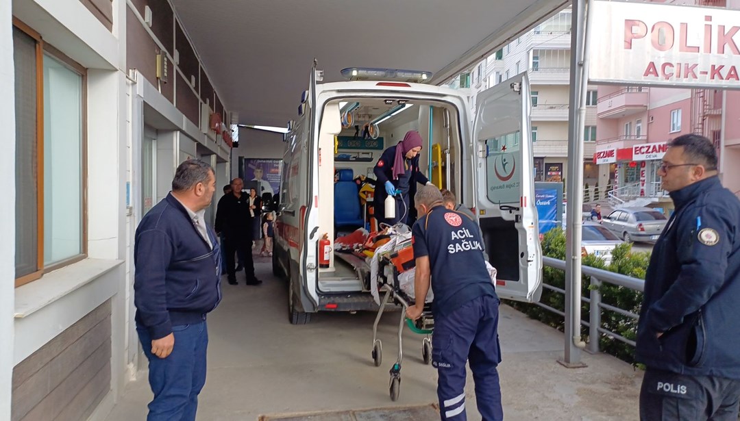 Önce genç kızı sonra kendini vurdu