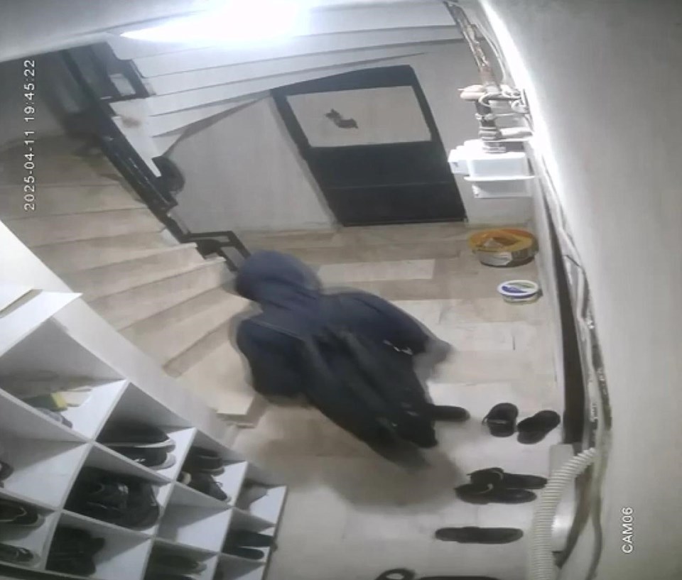 Önce sevgilisini bıçakladı, ardından annesini öldürdü