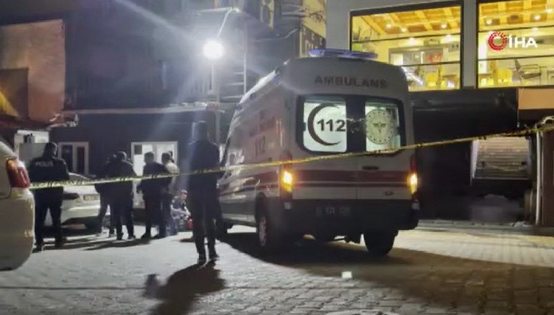 Gece kulübü önünde alacak verecek cinayeti