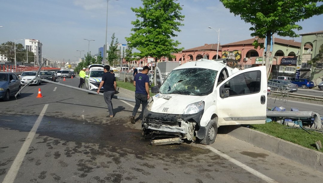 Malatya'da 5 araç birbirine girdi: 3 kilometrelik kuyruk oluştu