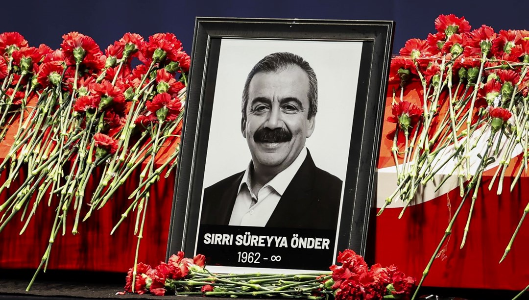Meclis'te Sırrı Süreyya Önder anması