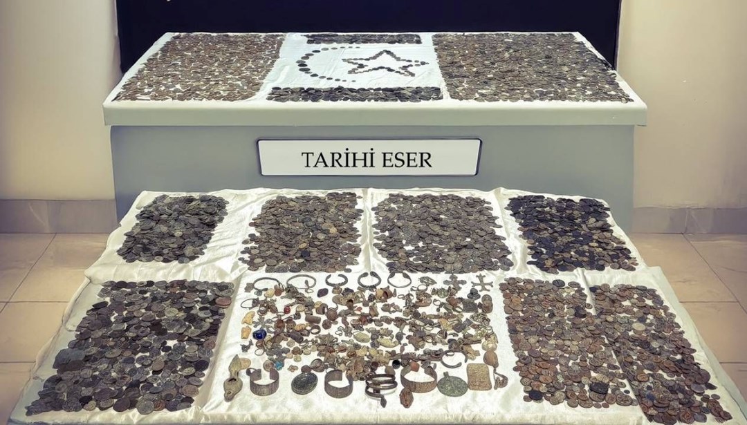 Sınırda 12 bin 770 tarihi eser yakalandı