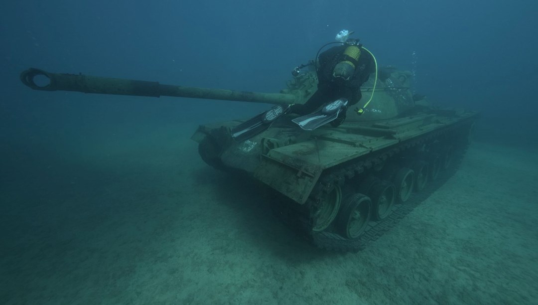 Saros Körfezi'nde Su Altı Tarih müzesi'ne tank batırıldı