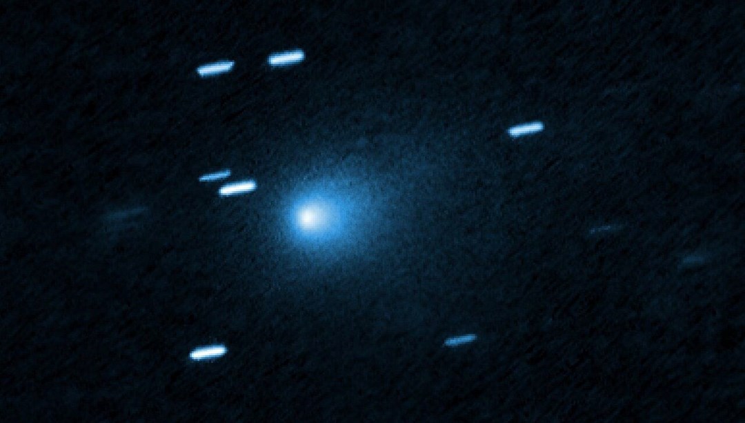 Hubble fotoğrafı şüphe yarattı: "Gizemli gök cismi nükleer uzay aracı olabilir"