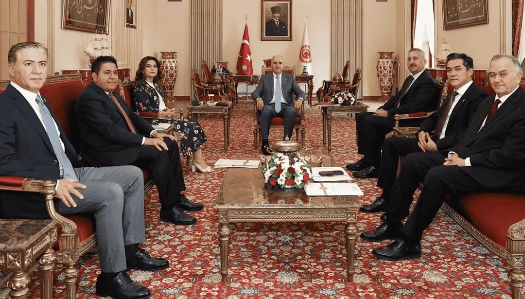 Meclis'teki "süreç" komisyonu ilk toplantısını bugün yapacak