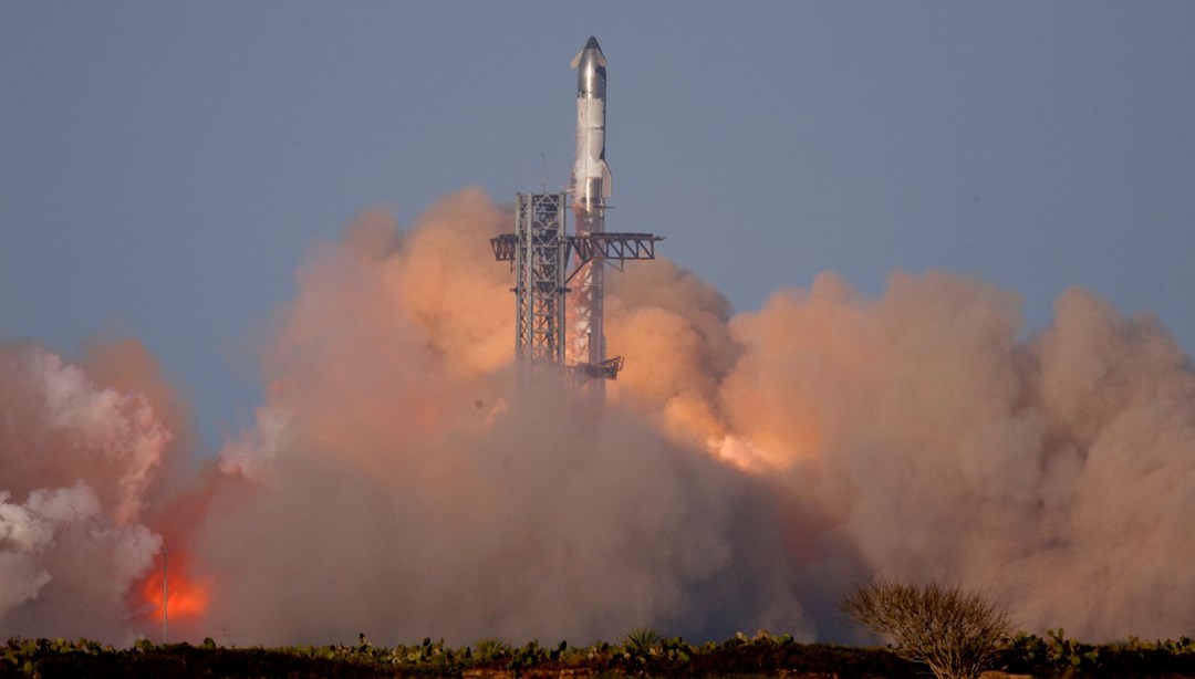 ABD, uzay yarışını Çin'e mi kaptırdı? Eski NASA başkanından Musk'a tepki